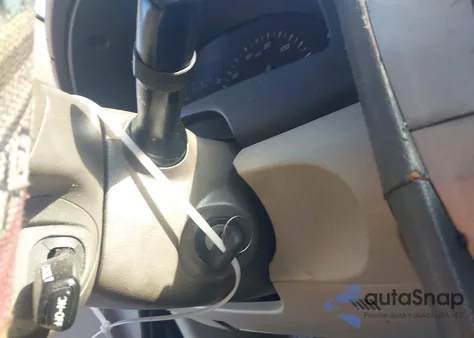 2010 Toyota Camry z USA, uszkodzony, nr VIN 4T1BF3EK0AU533121